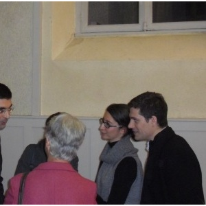 frère Jean-Baptiste avec ses proches… avant de partir servir la liturgie au couvent de Lille !