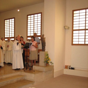 Prostration et litanie des saints avant l'ordination
